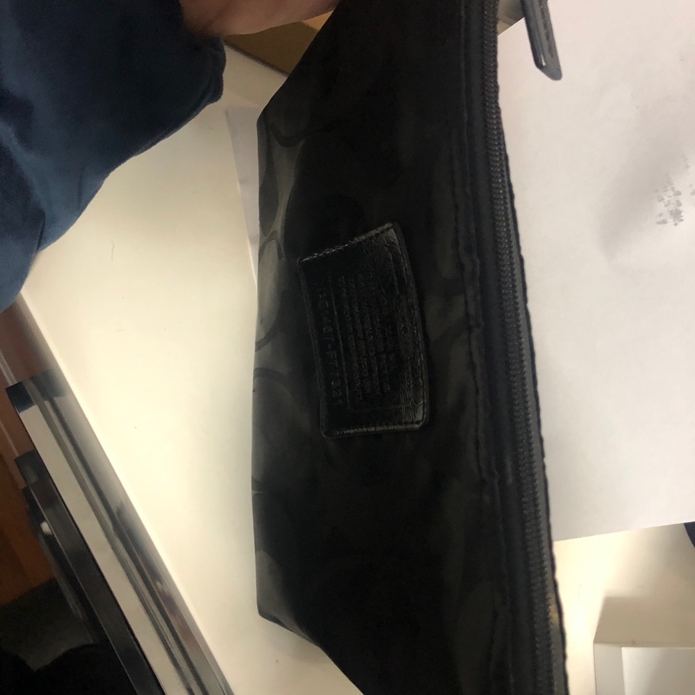 Coach Black Signature Tote Bag - Picture 13 of 15